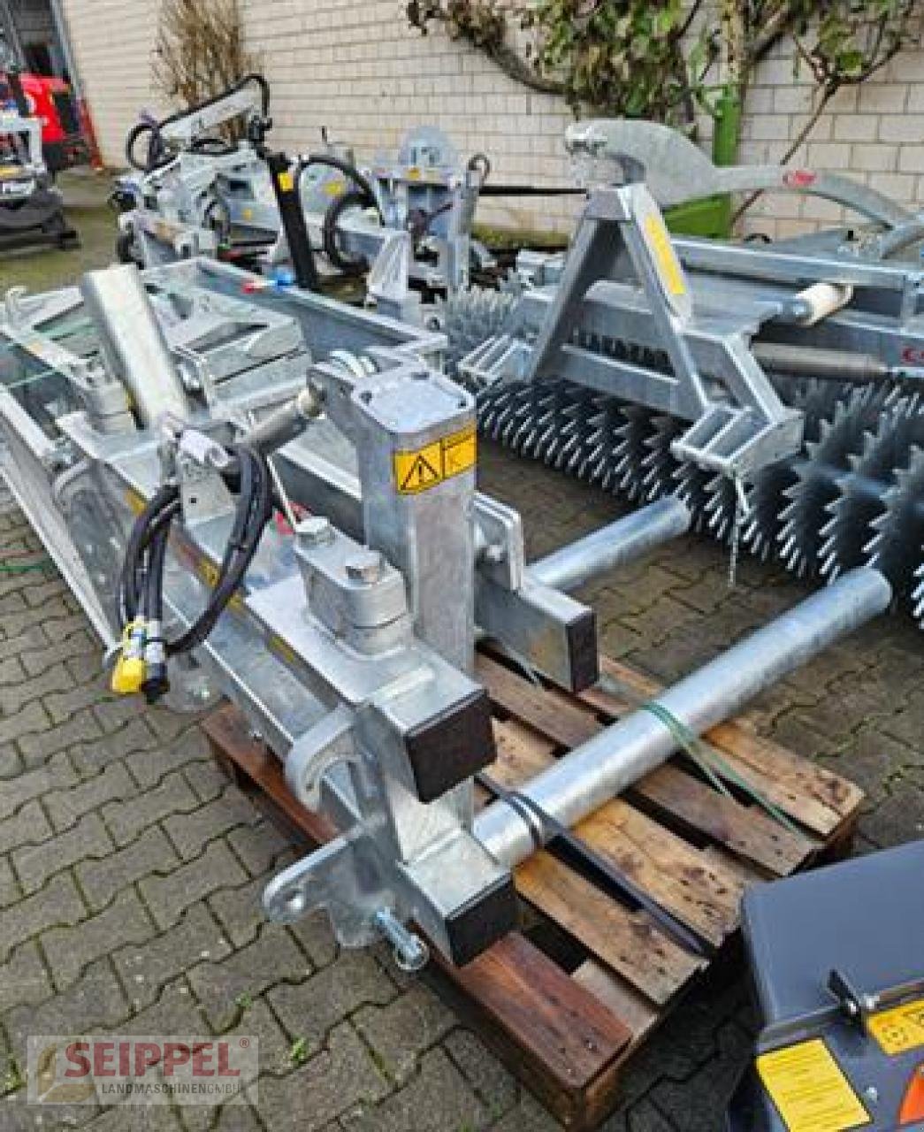 Sonstiges du type Fliegl Rundballenaufnahme »Swing Flexi«, Neumaschine en Groß-Umstadt (Photo 1)